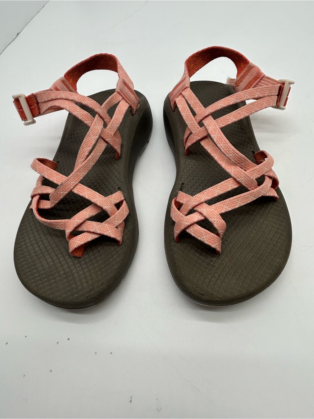 Chaco Women’s Z/Cloud X2 Sandals Oneida Peach Colorway Size 8W